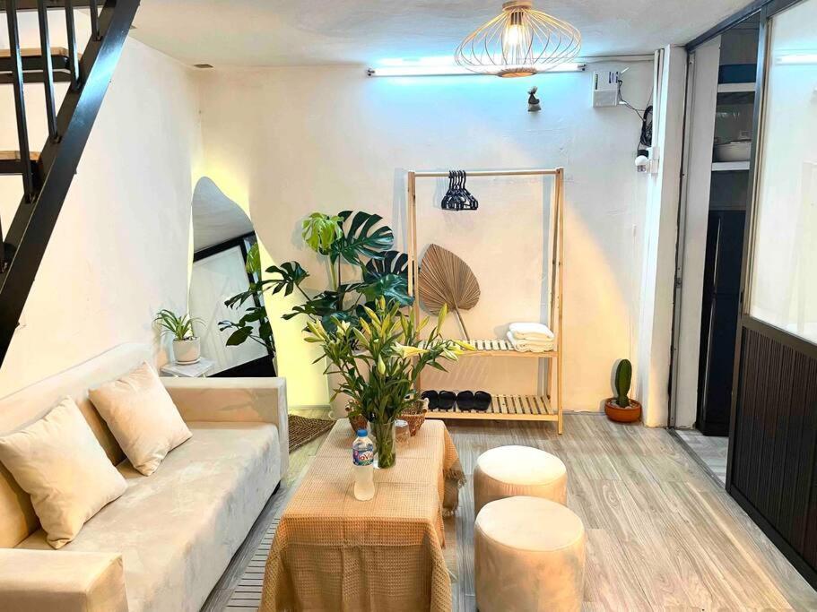 Loft House/ Hoan Kiem Lake/ Book Street Hanoi Buitenkant foto